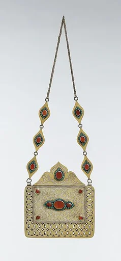 Amulet Holder