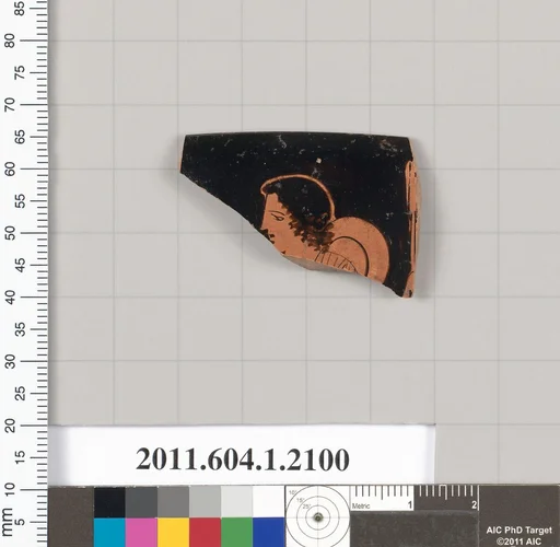 Terracotta rim fragment of a kylix (drinking cup)