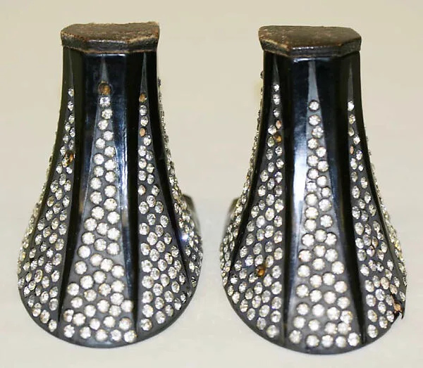 Shoe heels — Unknown