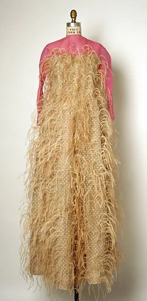 Evening coat — House of Balenciaga|Cristobal Balenciaga