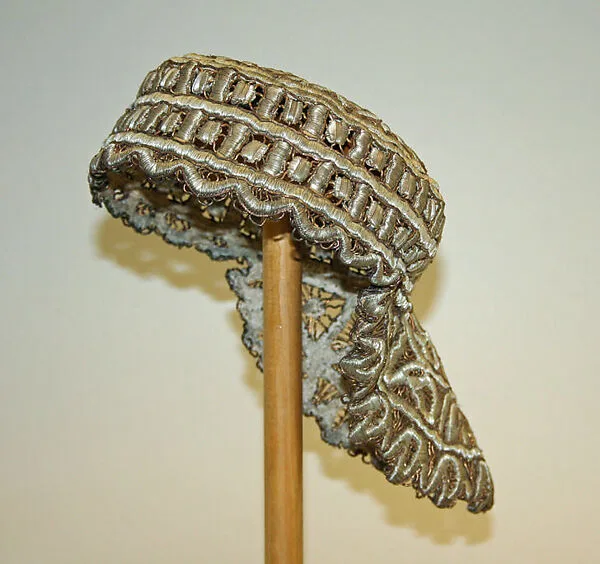 Headdress — Unknown