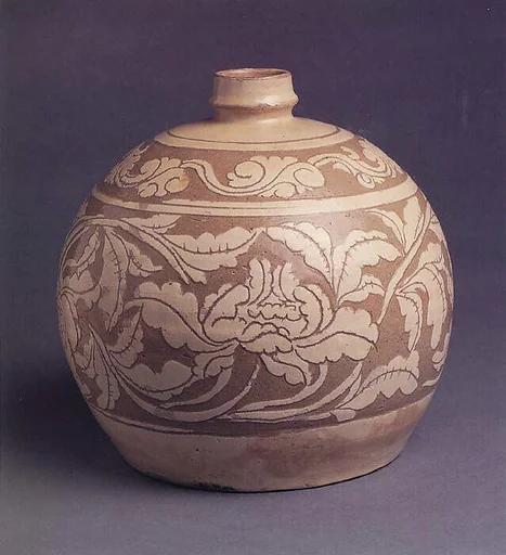 자주요 모란 무늬 병   중국 원|磁州窯牡丹文甁   中國 元|Bottle decorated with peonies