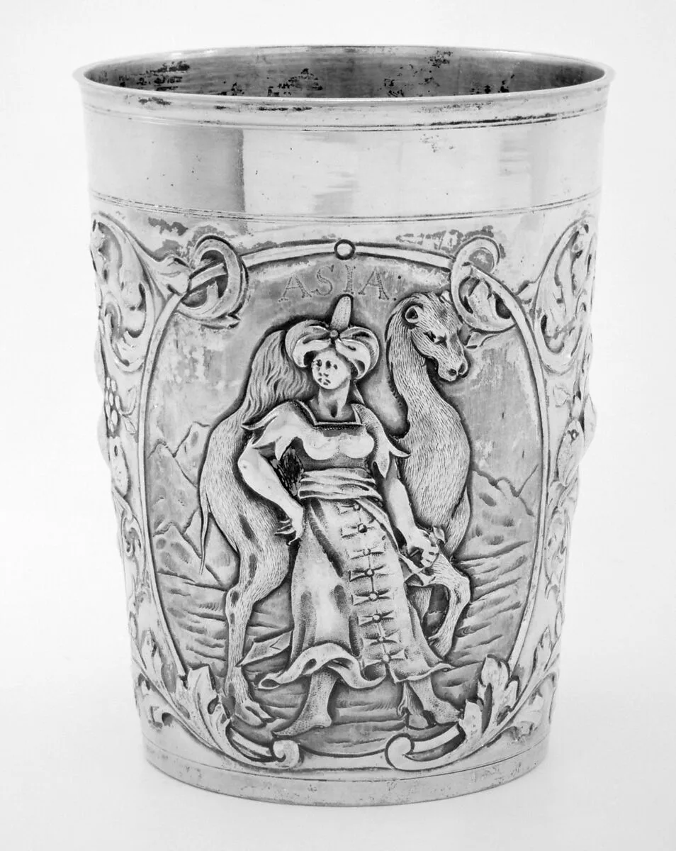 Beaker — Cornelius Poppe