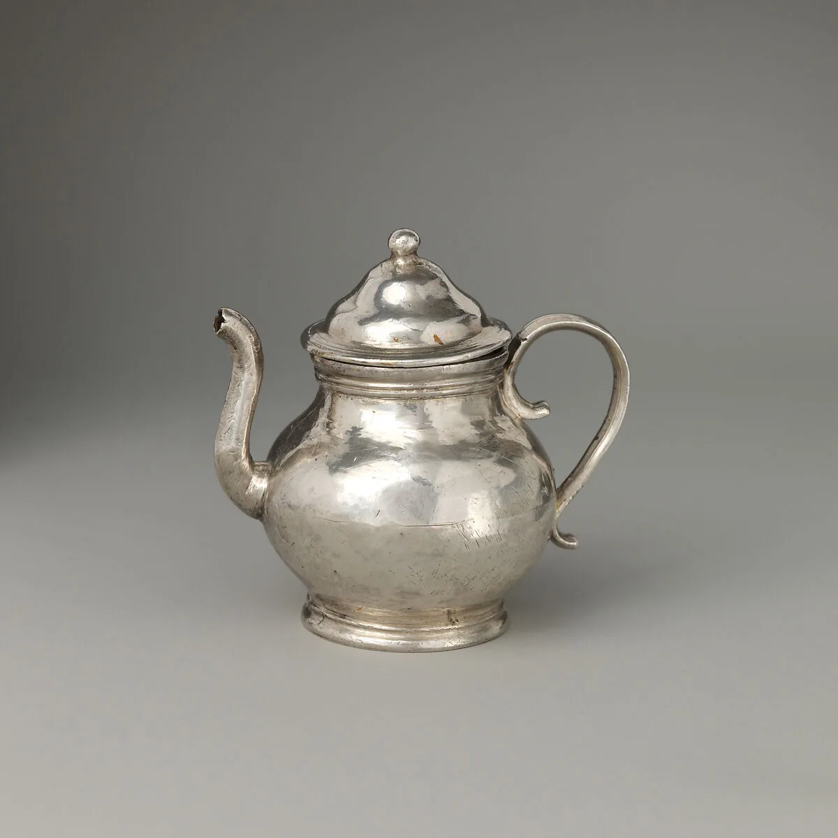 Miniature teapot with cover (part of a set) — David Clayton