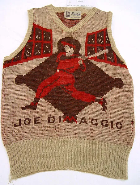 Sweater — Unknown