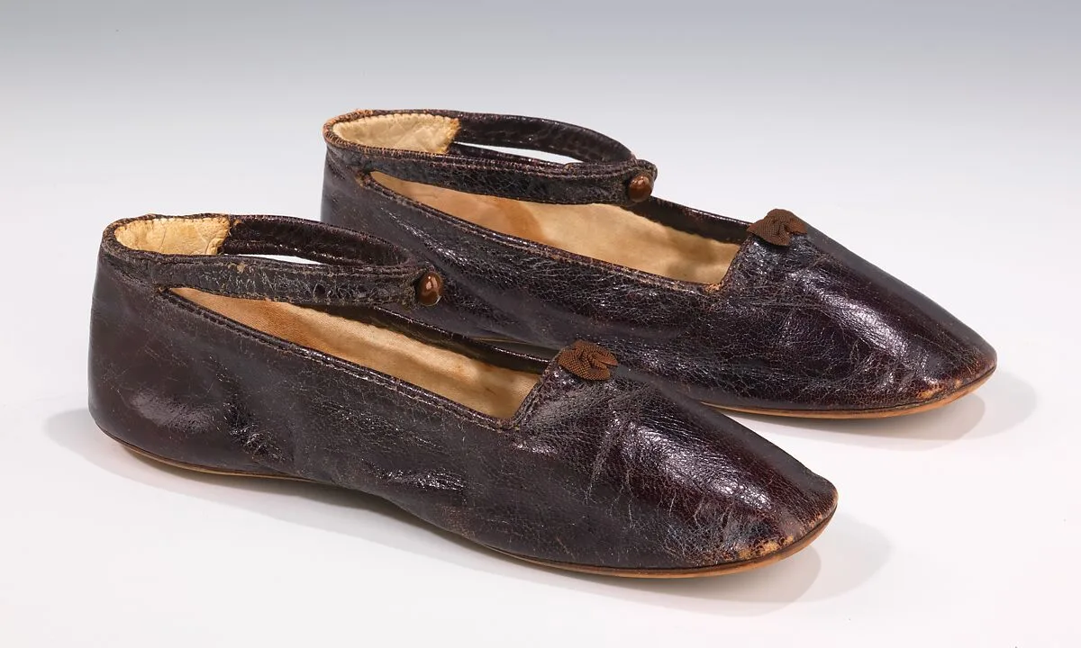 Shoes — Unknown