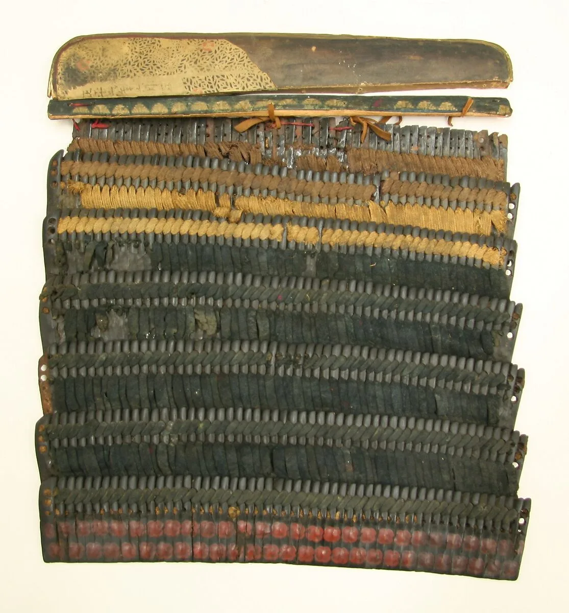 Three Shoulder Defenses (Sodē) — Unknown