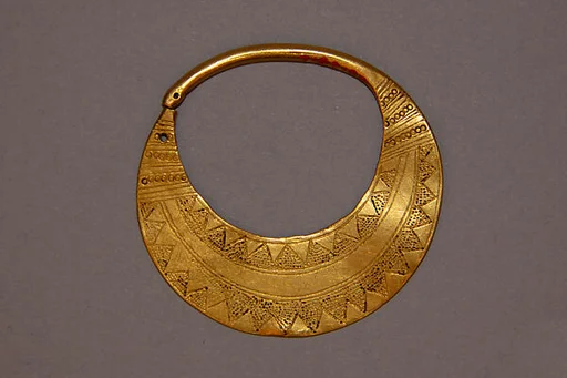 Earring