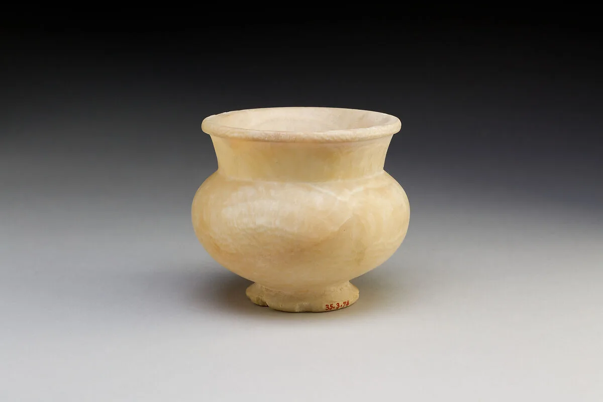 Open-Mouthed Cosmetic Jar of Rennefer — Unknown