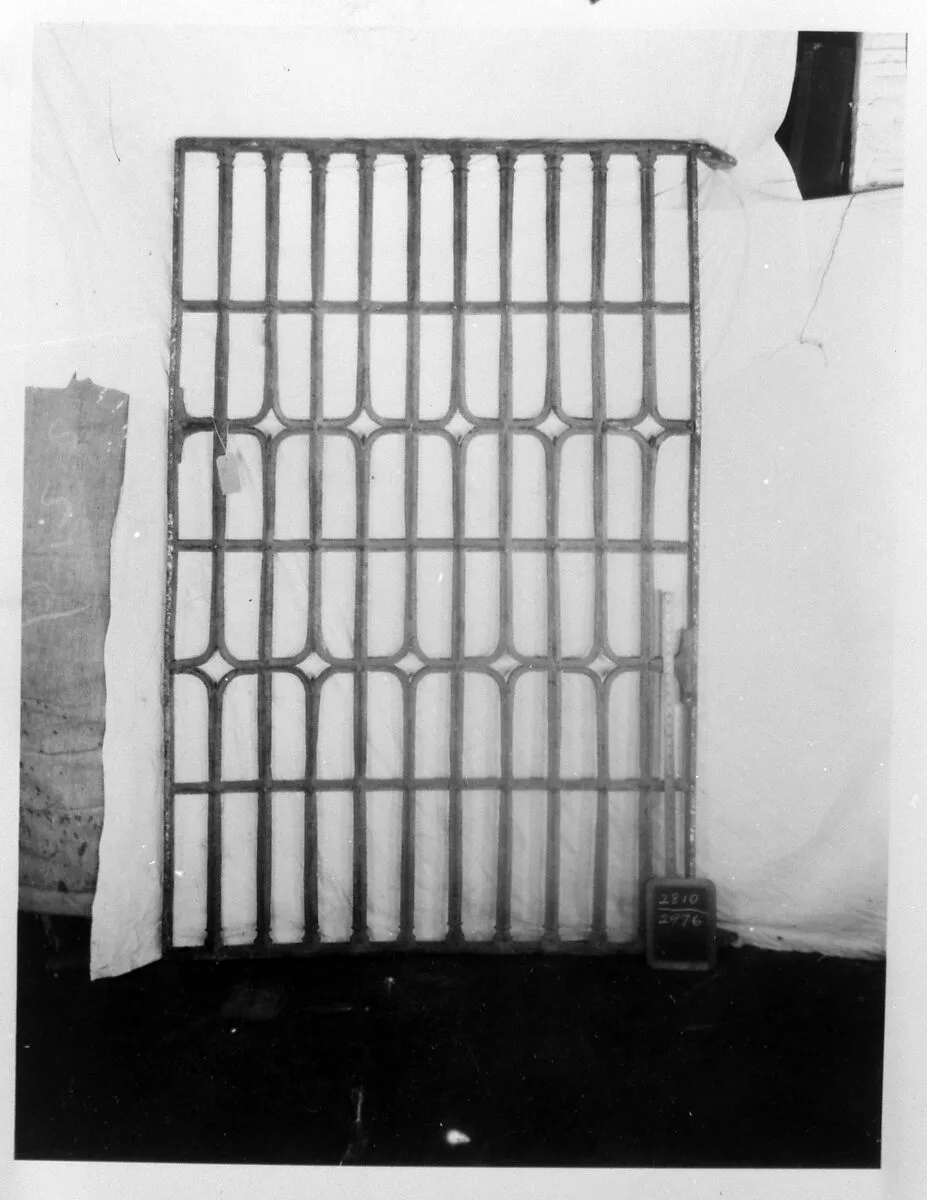 Grate — Unknown