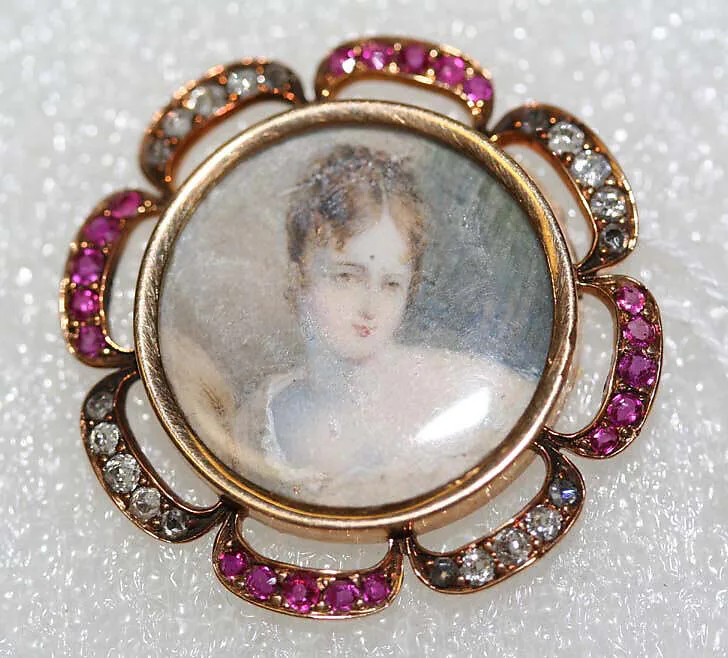 Button — Unknown