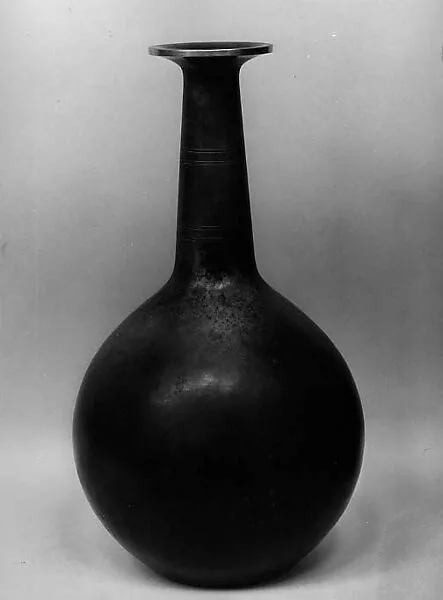 Vase — Just Andersen