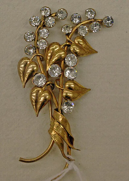 Pin — Jean Dessès