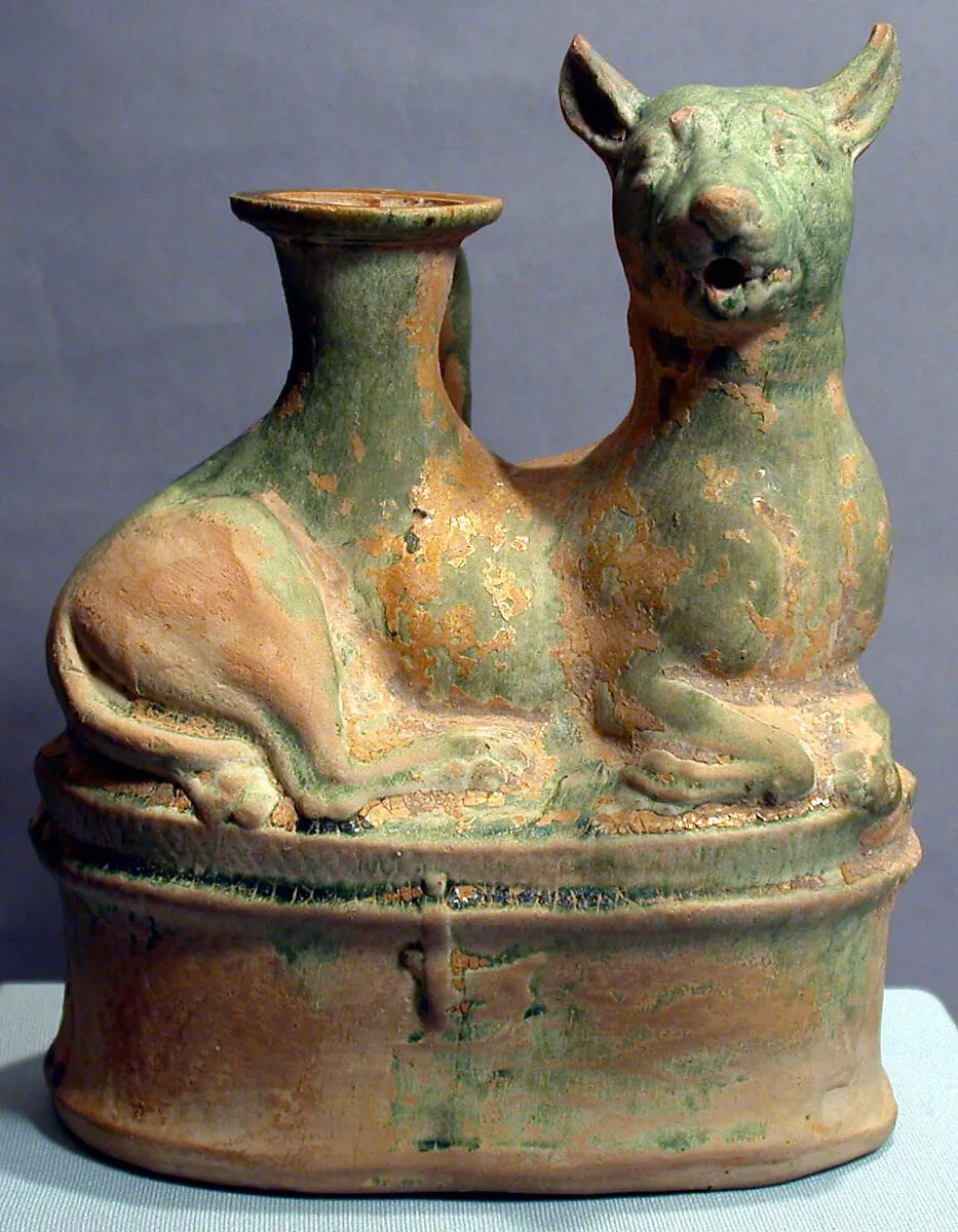 Terracotta askos in the shape of a reclining dog — Unknown