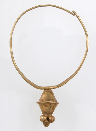 Earring