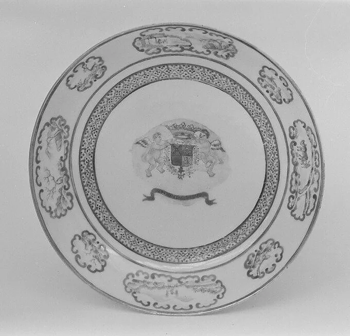 Saucer (part of a service) — Unknown