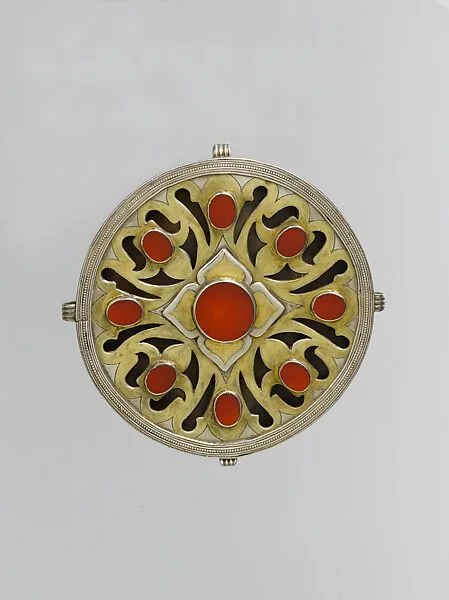 Pectoral Disc Ornament — Unknown