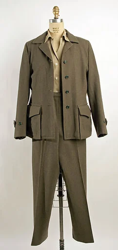 Hunting ensemble