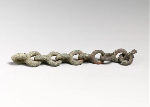 Chain, fragmentary