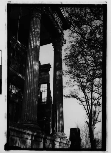 [Belle Grove Plantation House, White Castle, Louisiana]