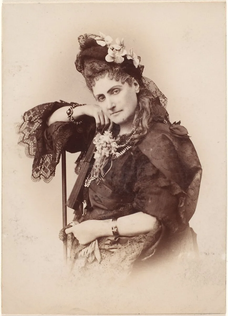 La Mà — Pierre-Louis Pierson|Countess Virginia Oldoini Verasis di Castiglione