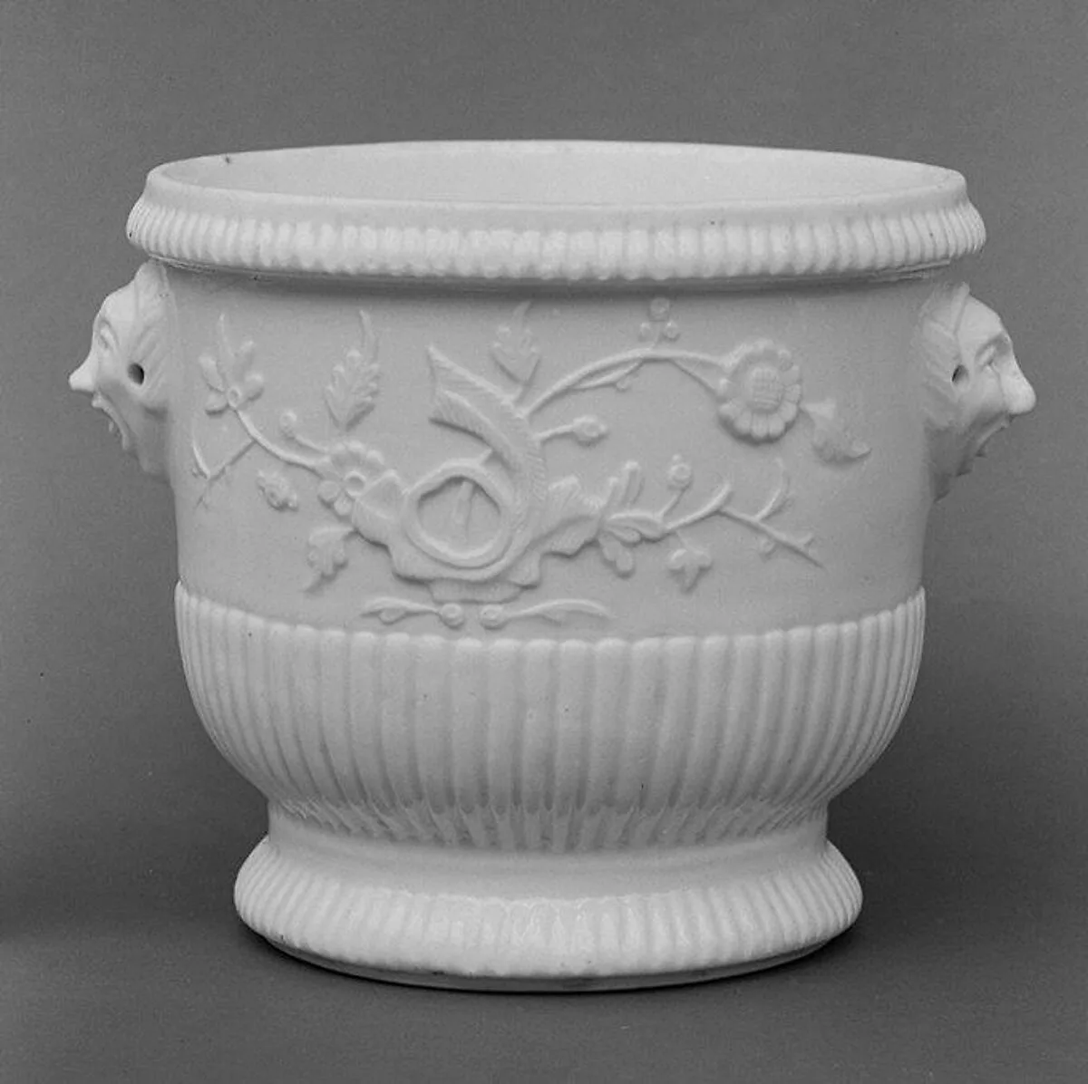 Bottle cooler (seau à demi-bouteille) (one of a pair) — Saint-Cloud factory