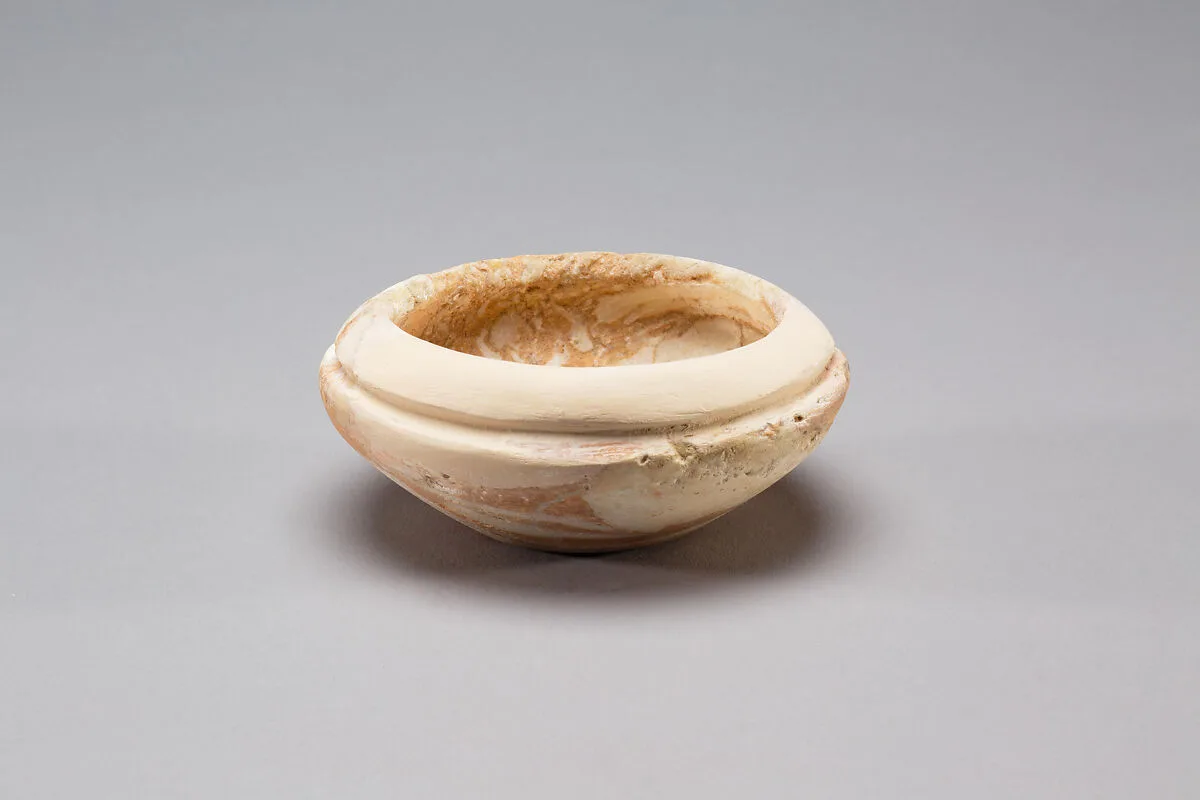 Small rimmed bowl — Unknown