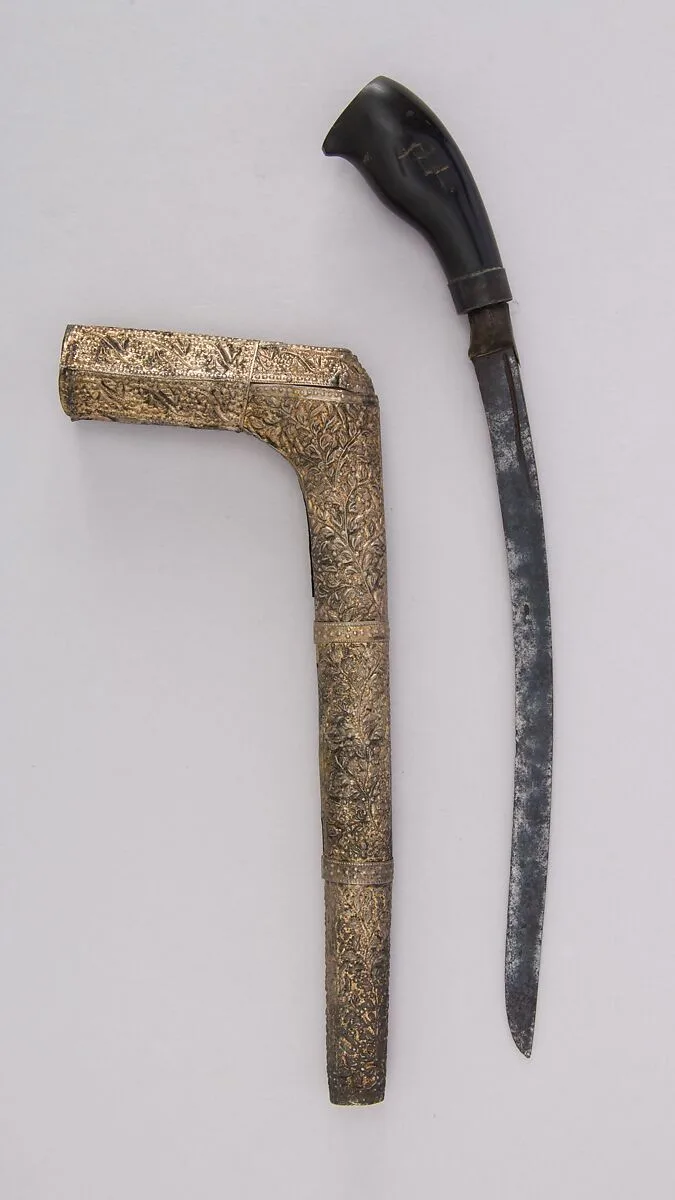 Knife (Bade-bade) with Sheath — Unknown