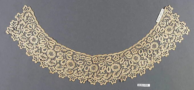 Collar — Unknown