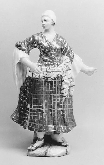 Eastern woman — Doccia Porcelain Manufactory