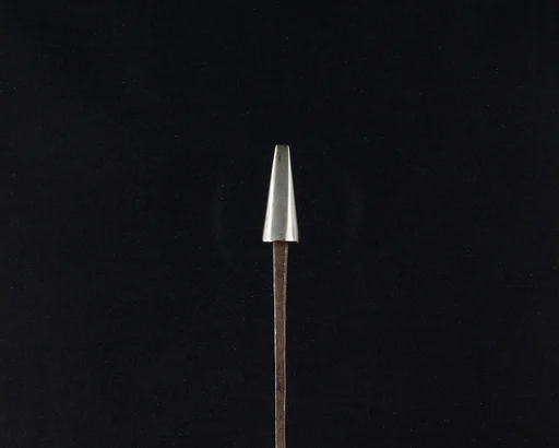 Arrowhead (<i>Yanone</i>)