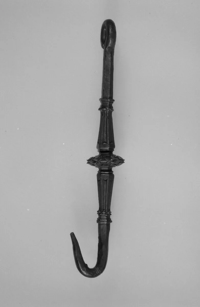 Pair of hooks — Unknown
