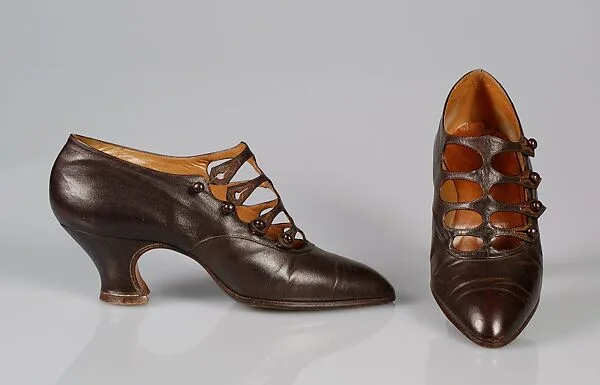 Shoes — Pierre Yantorny