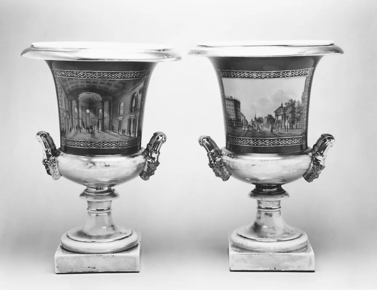 Urn — Unknown