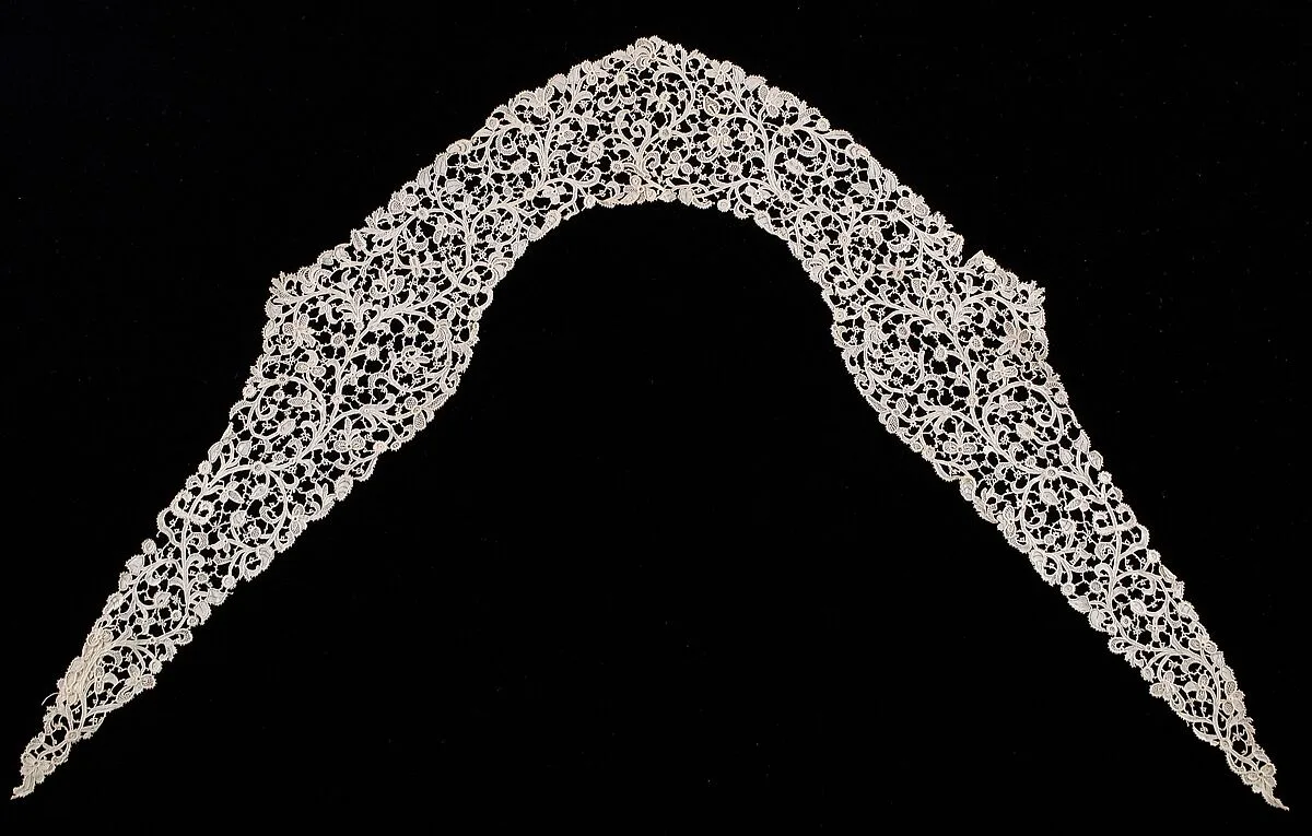 Collar — Unknown