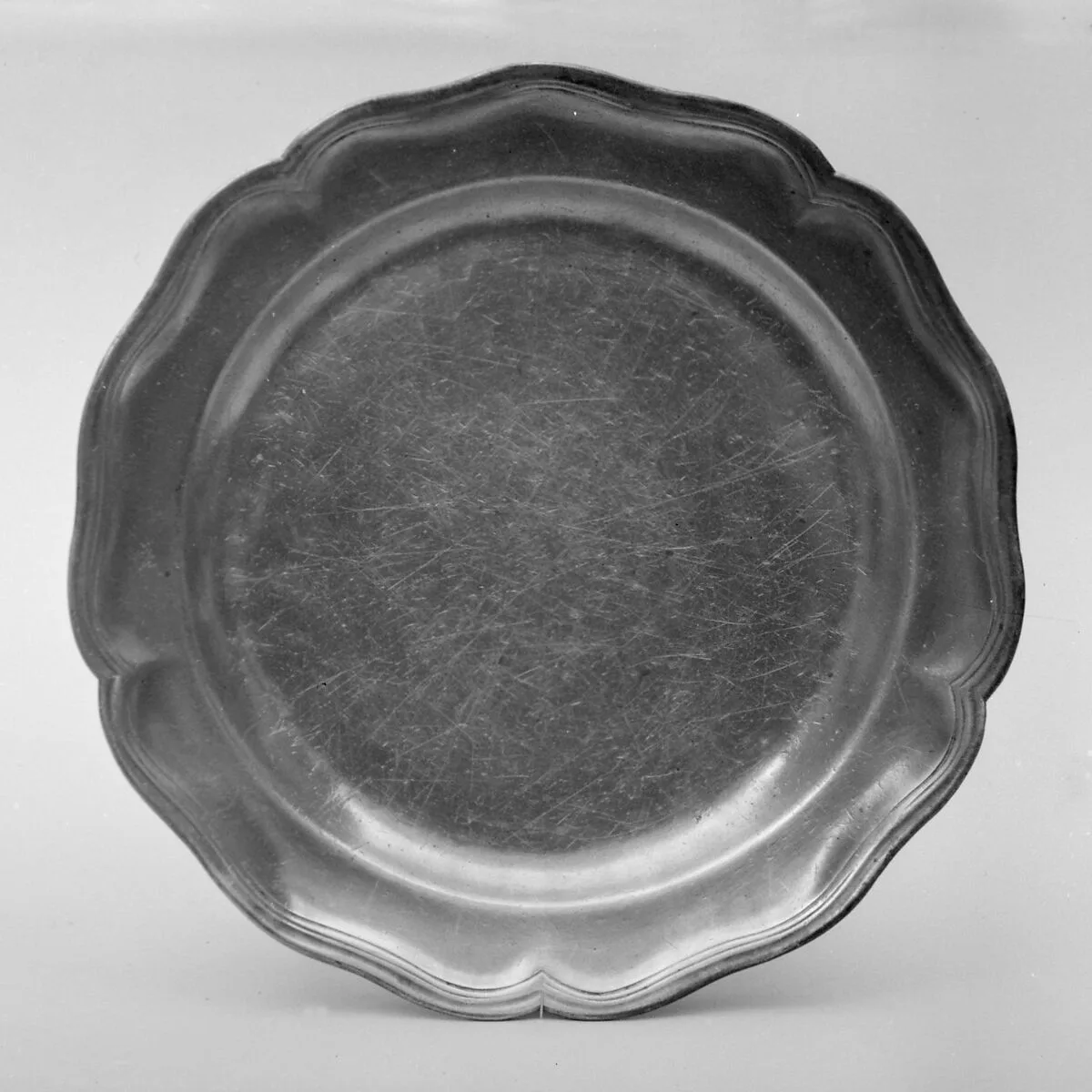 Pair of plates — Unknown