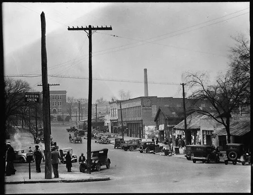 [Street Scene, Milledgeville, Georgia]
