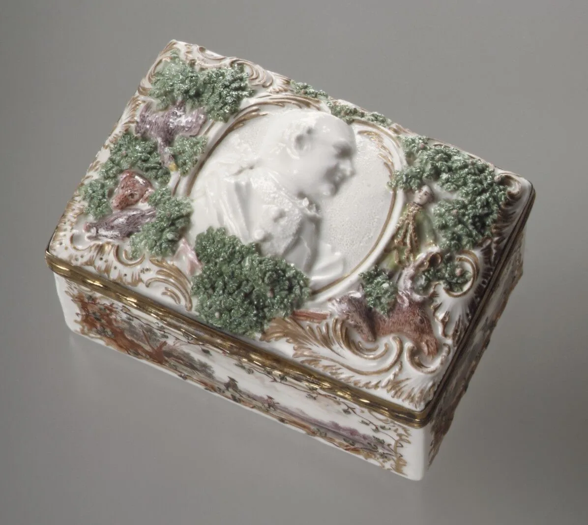 Snuffbox — Fürstenberg Porcelain Manufactory
