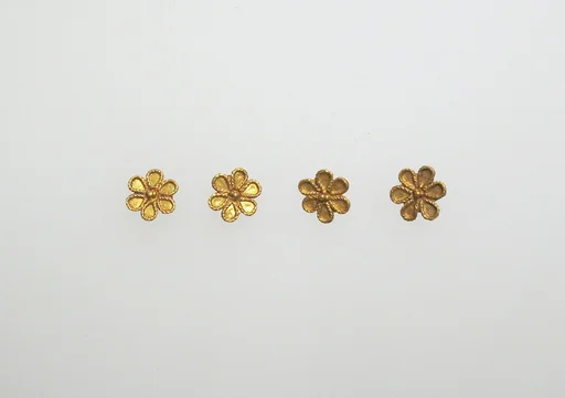 Bead ornaments, rosette-shaped