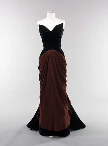 "Bustle"