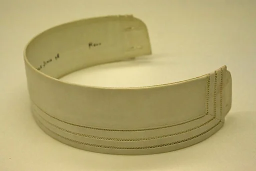 Collar