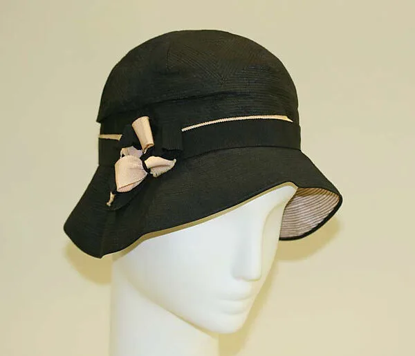 Hat — Unknown