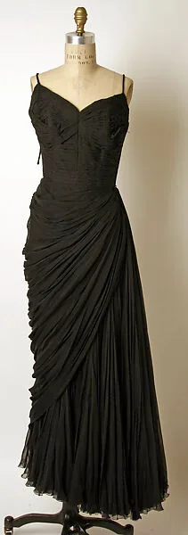 Evening dress — Madame Grès (Germaine Émilie Krebs)
