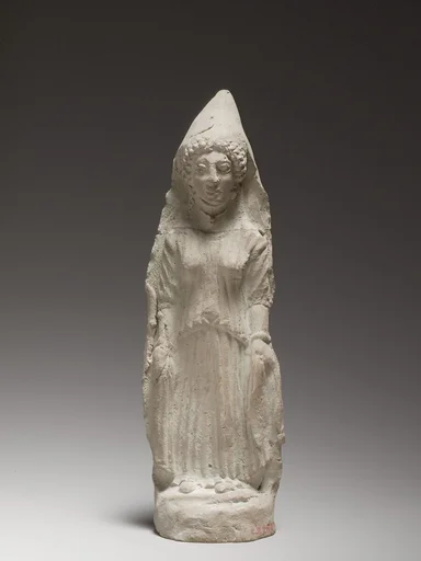 Terracotta statuette of a female figure