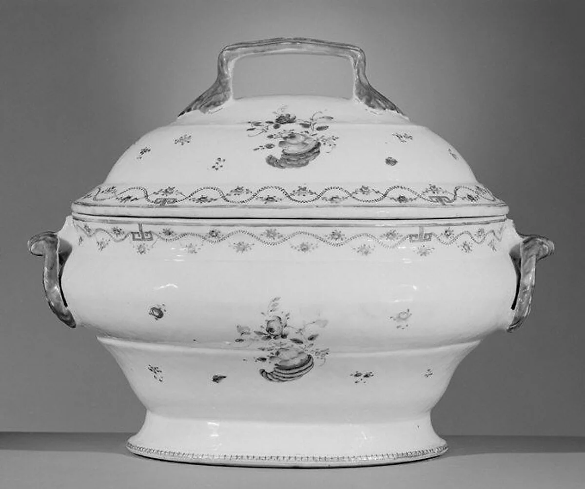 Tureen with cover (part of a service) — Unknown