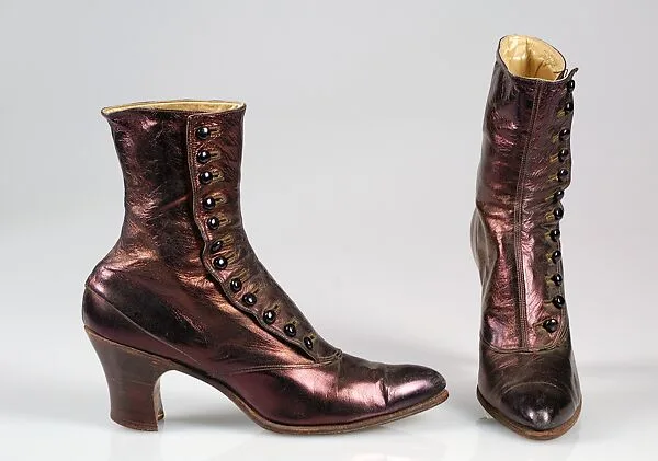 Boots — Abraham & Straus