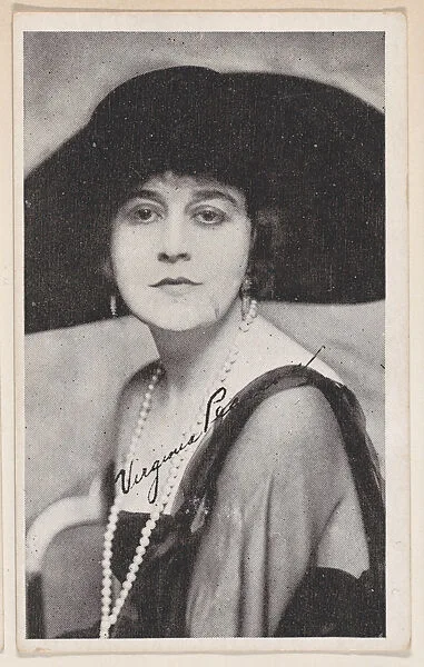 Virginia Pearson from Kromo Gravure "Leading Moving Picture Stars" (W623) — Kromo Gravure Photo Company, Detroit, Michigan