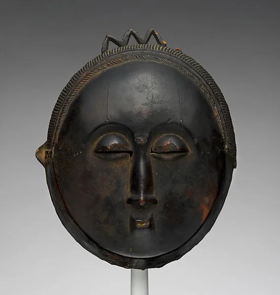 Moon mask from a mblo performance — Baule or Yaure artist