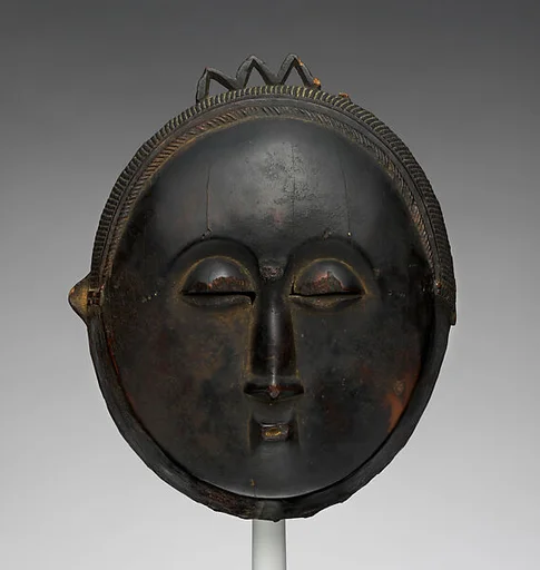 Moon mask from a mblo performance