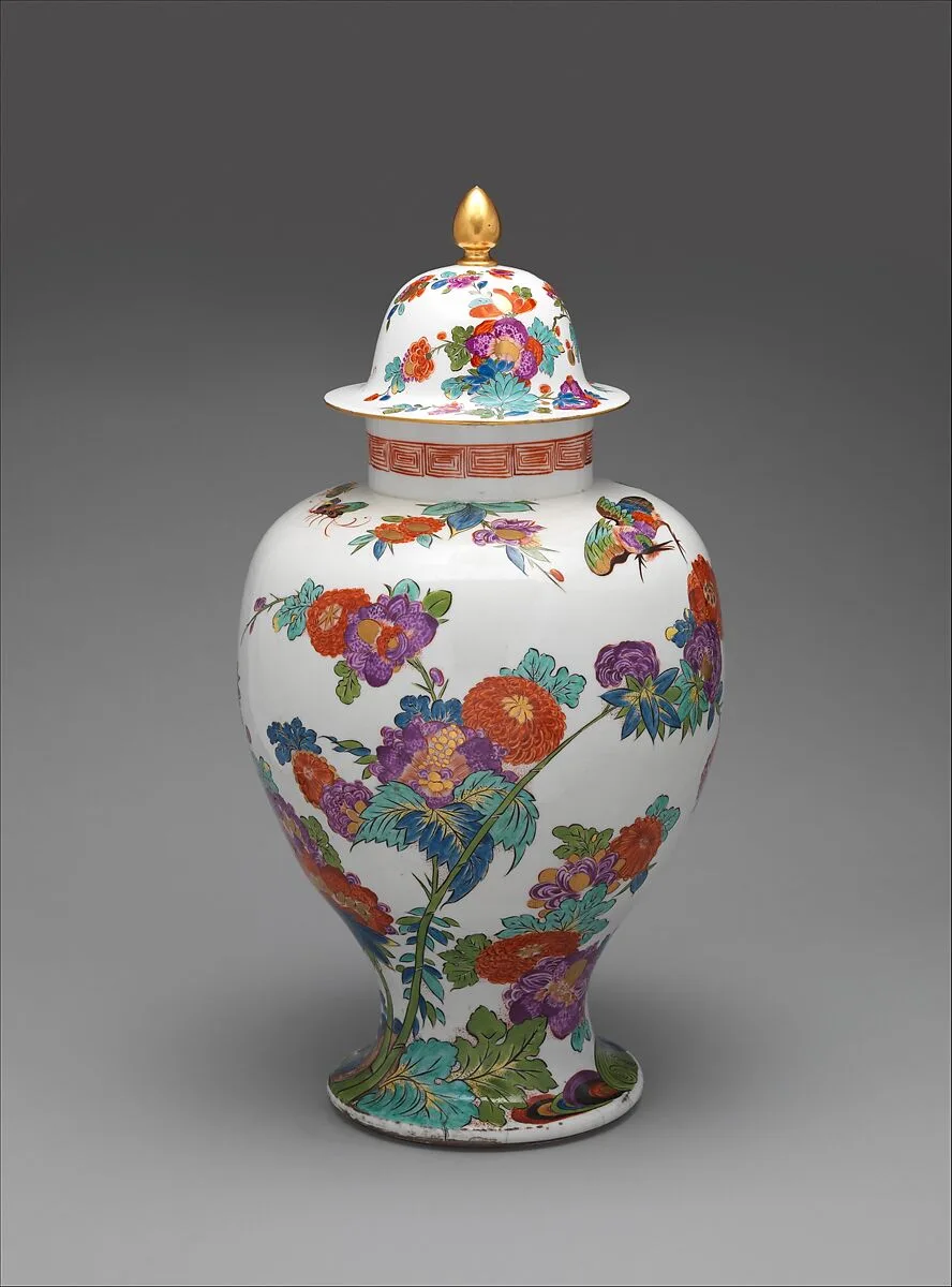Vase with cover — Meissen Manufactory